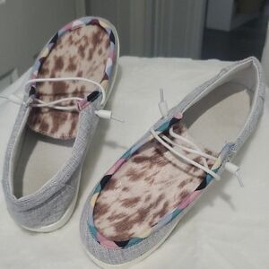 Stylish Gray Women's Shoes